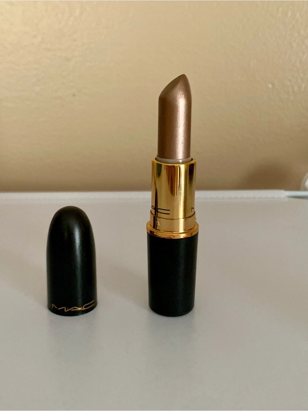 MAC Cosmetics Frost Eurotica Lipstick Rare Limited- Edition